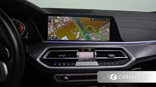 BMW X6 (G06) 2023 Белый из Кореи, фото 5