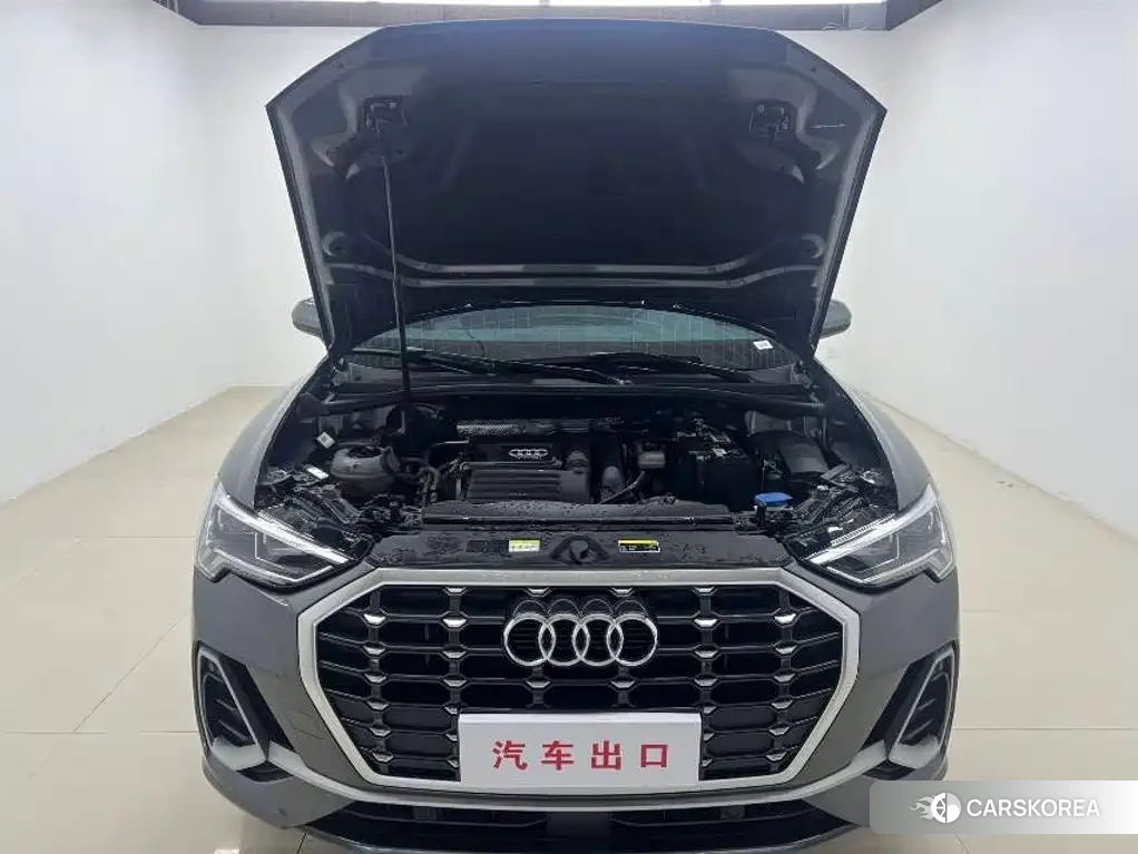 Audi Q3 2022 Silver/gray из Китая, фото 5
