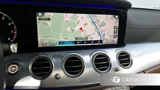 Mercedes-Benz E-Class W213 2021 Белый из Кореи, фото 5