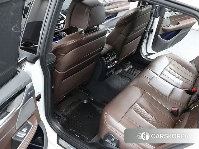 BMW 6 Series GT (G32) 2024 Белый из Кореи, фото 5