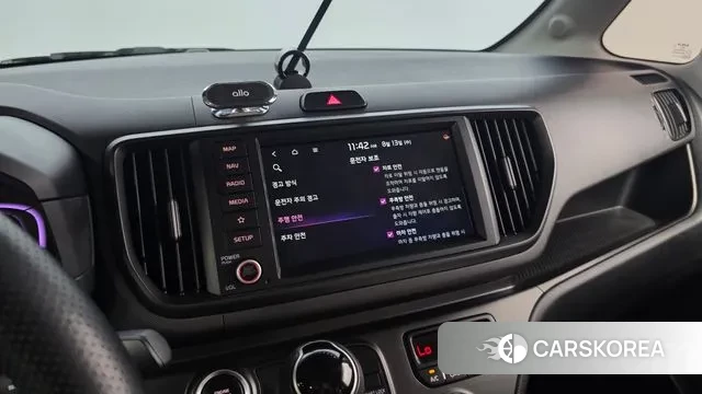 Kia The New Kia Ray 2023 Белый из Кореи, фото 5