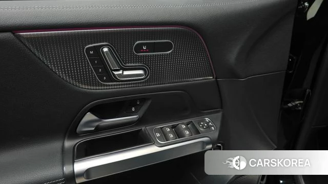 Mercedes-Benz EQB X243 2023 Черный из Кореи, фото 5