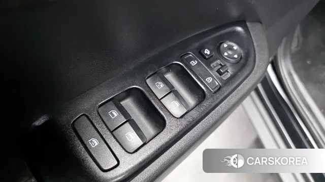 Hyundai Venue 2019 Черный из Кореи, фото 5