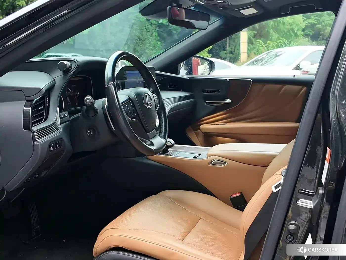 Lexus LS 2022 Черный из Китая, фото 5