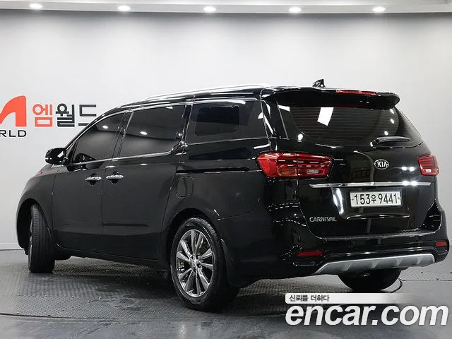 Kia The New Carnival 2019 Черный из Кореи, фото 5