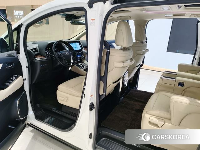 Toyota Elfa 2021 Белый из Китая, фото 5