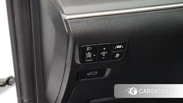 Kia K5 3rd generation 2022 Белый из Кореи, фото 5