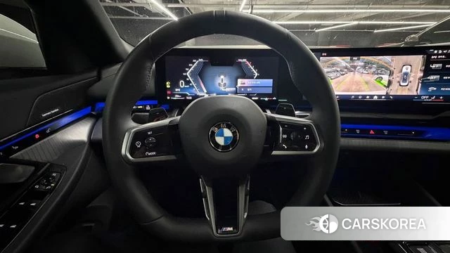 BMW 5 Series (G60) 2025 Белый из Кореи, фото 5