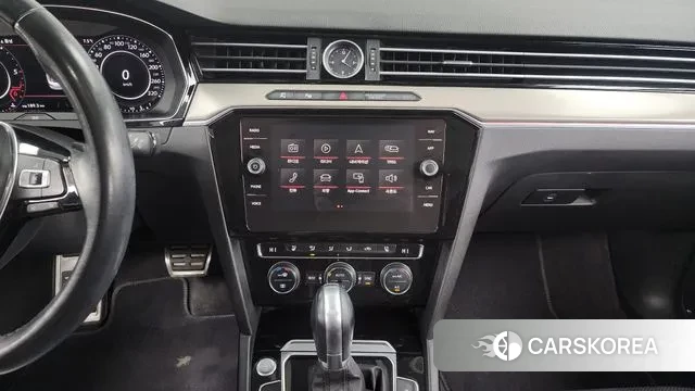 Volkswagen Arteon 2019 Серебряный из Кореи, фото 5