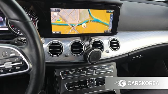 Mercedes-Benz E-Class W213 2019 Белый из Кореи, фото 5