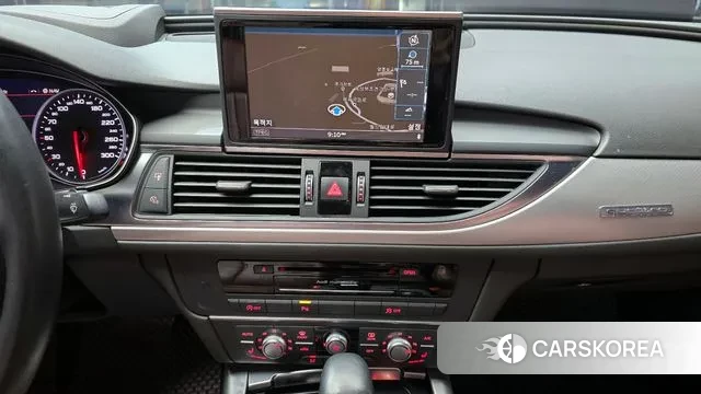 Audi New A6 2018 Серебристо-серый из Кореи, фото 5