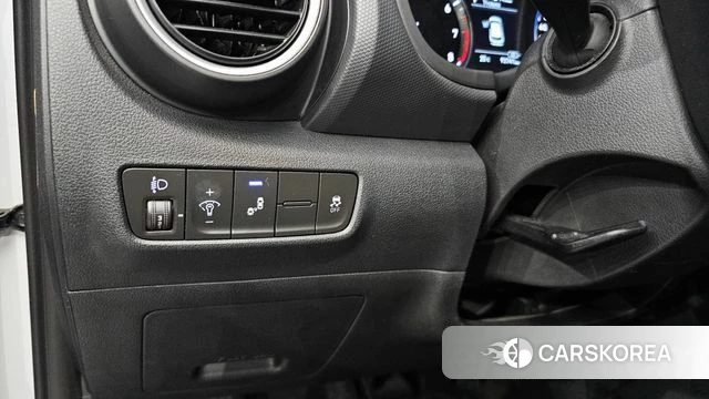 Hyundai Kona 2018 Белый из Кореи, фото 5
