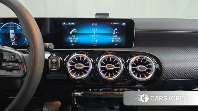 Mercedes-Benz A-Class W177 2020 Белый из Кореи, фото 5