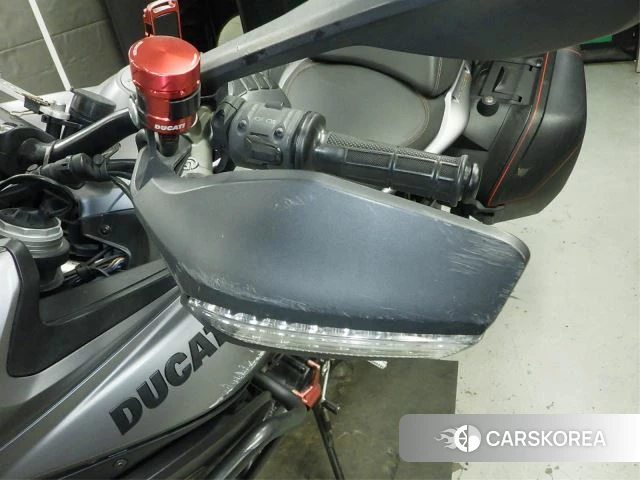 Проданный Ducati MULTISTRADA 1200 S id 3997924 из Японии