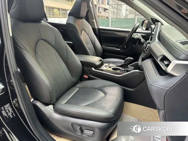 Toyota Highlander 2021 Черный из Китая, фото 5