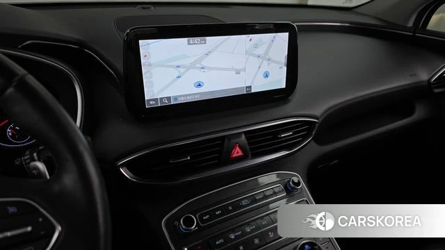 Hyundai The New Santa Fe 2023 Белый из Кореи, фото 5