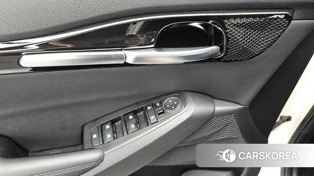 Kia Seltos 2021 Белый из Кореи, фото 5