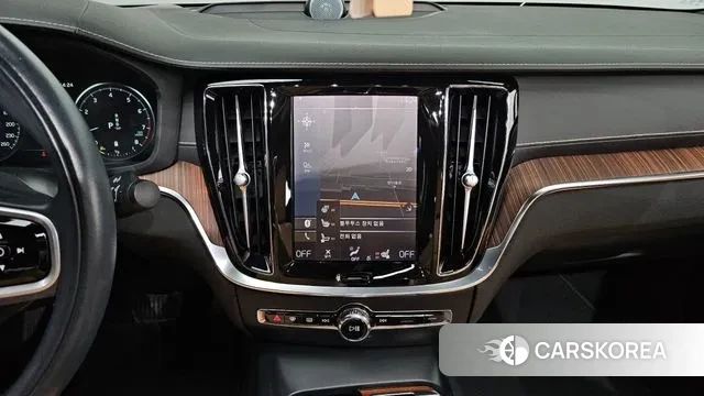 Volvo S60 3rd generation 2021 Синий из Кореи, фото 5