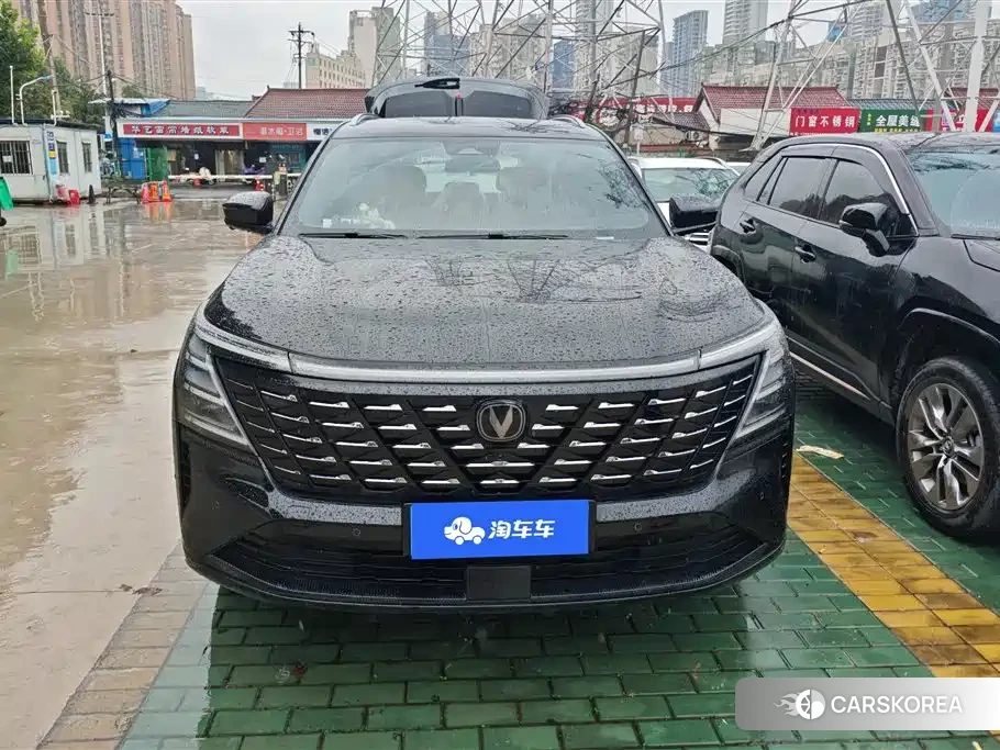 Chang'an Changan CS75PLUS 2025 Silver/gray из Китая, фото 5