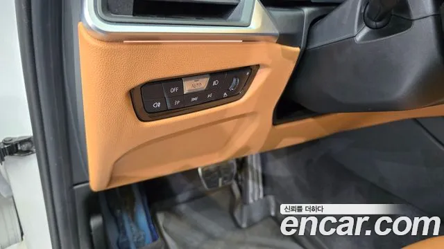 BMW 3 Series (G20) 2023 Белый из Кореи, фото 5