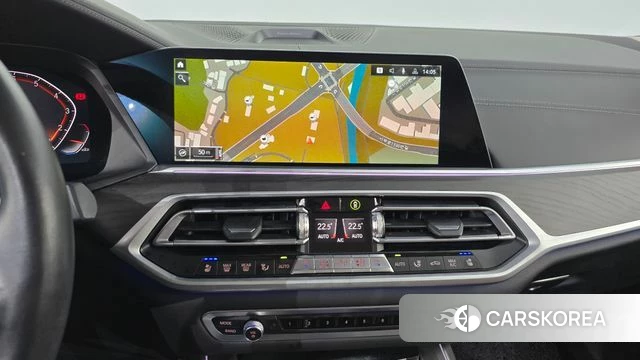 BMW X7 (G07) 2022 Цвет тростника из Кореи, фото 5