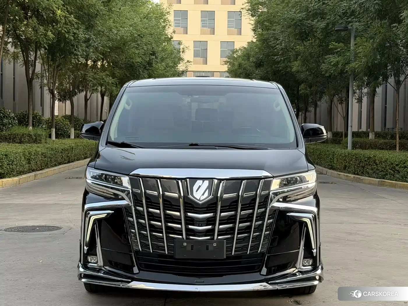 Toyota Elfa 2018 Черный из Китая, фото 5