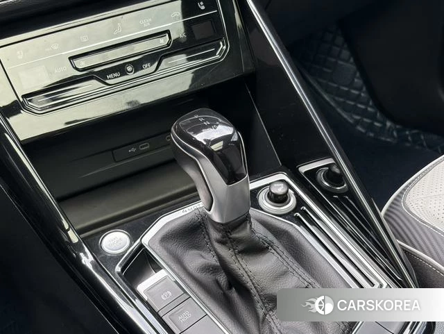 Volkswagen Tanyue X 2023 Красный из Китая, фото 5