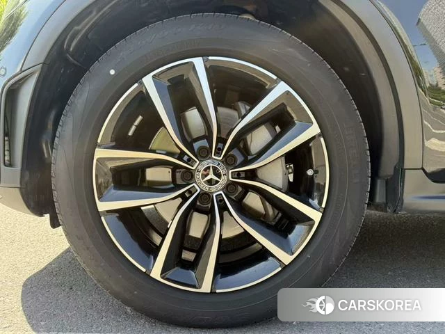 Mercedes-Benz GLC 2021 Черный из Китая, фото 5