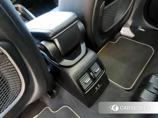 BMW X1 (F48) 2022 Черный из Кореи, фото 5