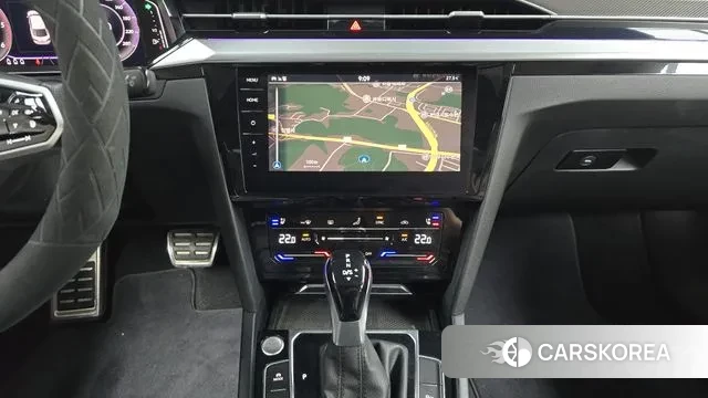 Volkswagen Arteon 2022 Белый из Кореи, фото 5