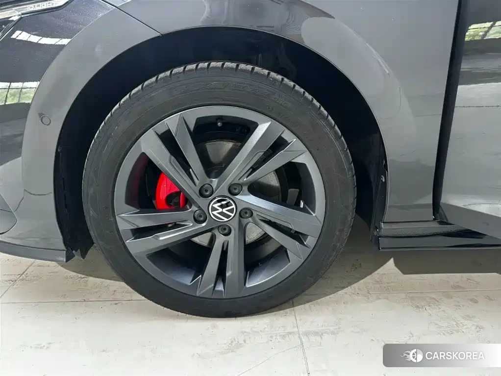 Volkswagen Golf 2022 Черный из Китая, фото 5