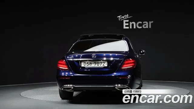 Mercedes-Benz E-Class W213 2019 Синий из Кореи, фото 5