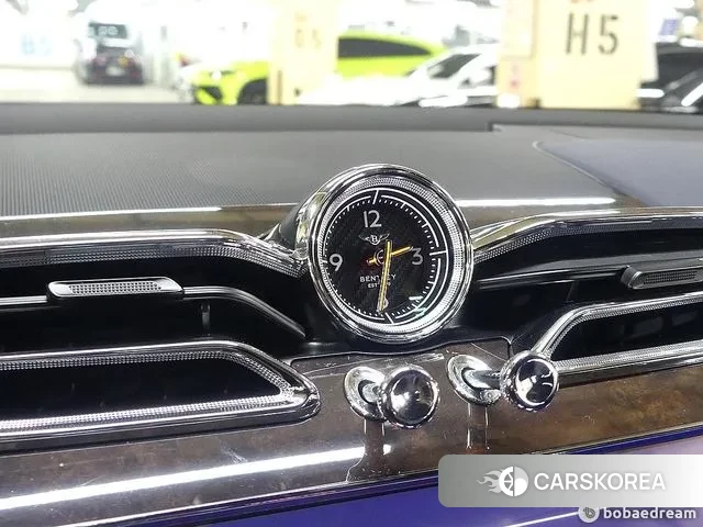 Bentley Bentayga 2022 Серебряный из Кореи, фото 5