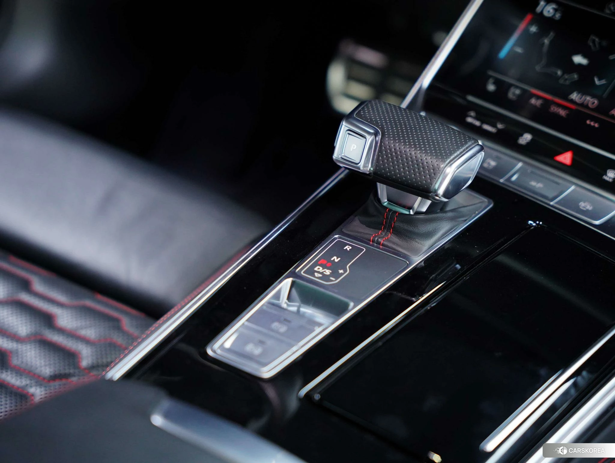 Audi RS 6 2021 Черный из Китая, фото 5