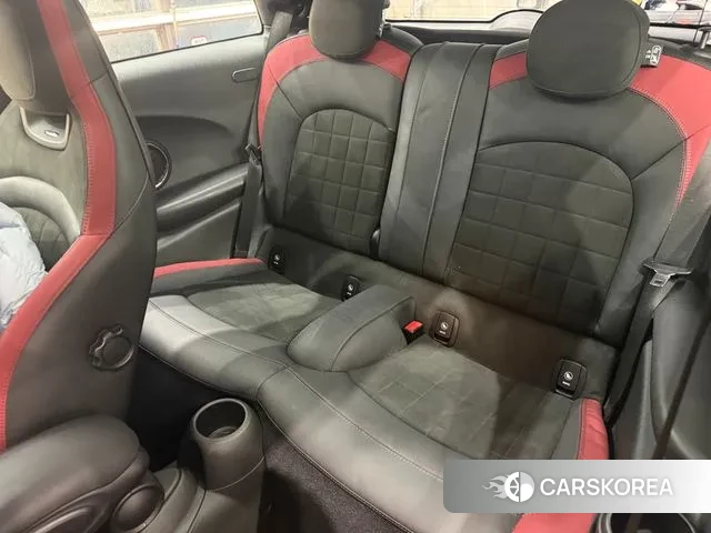 Mini Cooper S 2018 Красный из Кореи, фото 5