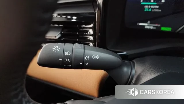 Toyota Camry (XV80) 2024 Белый из Кореи, фото 5