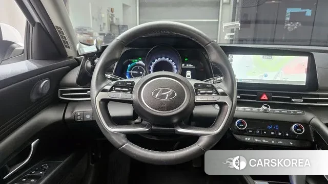 Hyundai Avante Hybrid (CN7) 2021 Белый из Кореи, фото 5