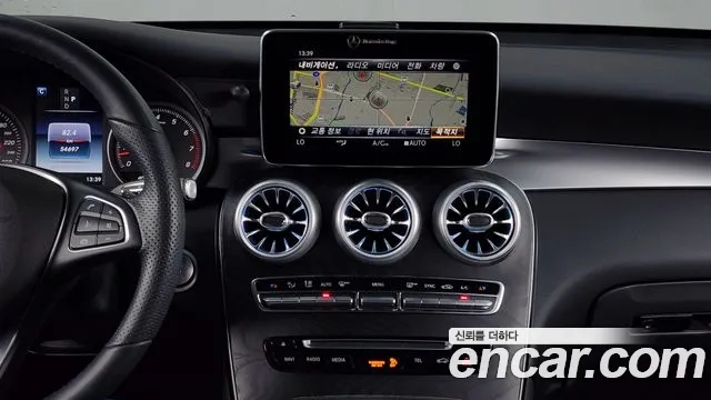 Mercedes-Benz GLC-Class X253 2019 Белый из Кореи, фото 5