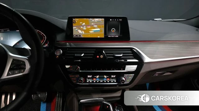 BMW 5 Series (G30) 2020 Белый из Кореи, фото 5