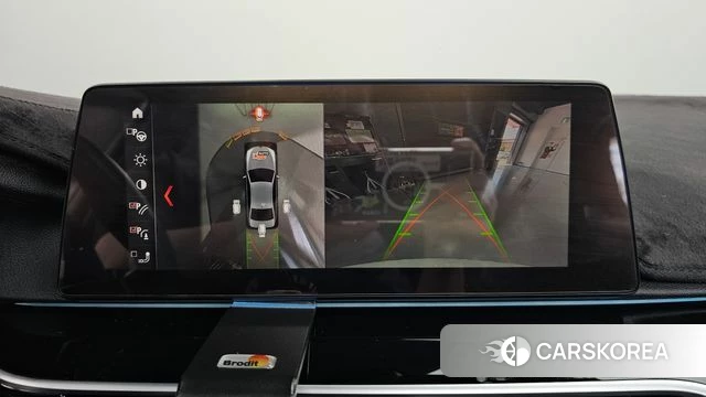 BMW 5 Series (G30) 2019 Белый из Кореи, фото 5