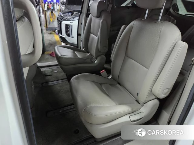 Kia The New Carnival 2019 Белый из Кореи, фото 5