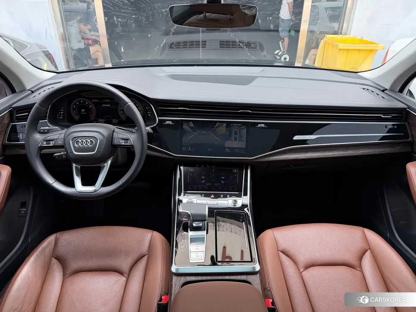 Audi Q7 2023 Черный из Китая, фото 5