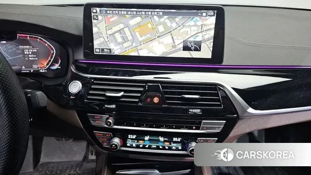 BMW 5 Series (G30) 2023 Серый из Кореи, фото 5