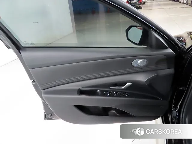 Hyundai The New Avante (CN7) 2025 Черный из Кореи, фото 5