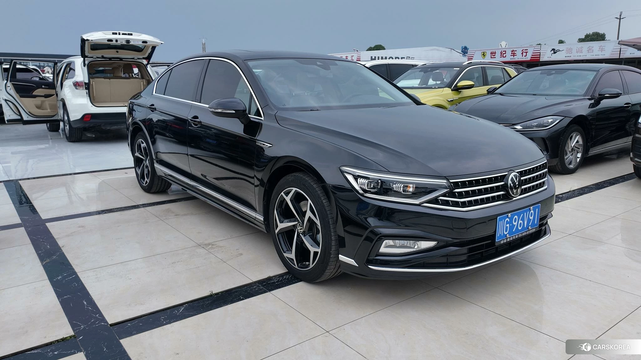 Volkswagen Magotan 2022 Черный из Китая, фото 5