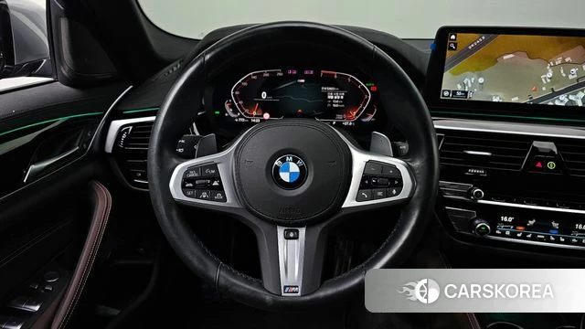 BMW 5 Series (G30) 2023 Серый из Кореи, фото 5