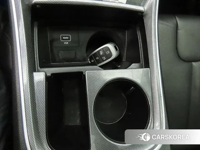 Hyundai The New Santa Fe 2021 Белый из Кореи, фото 5