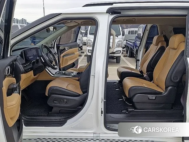 Kia Carnival 4th generation 2023 Жемчужный цвет из Кореи, фото 5