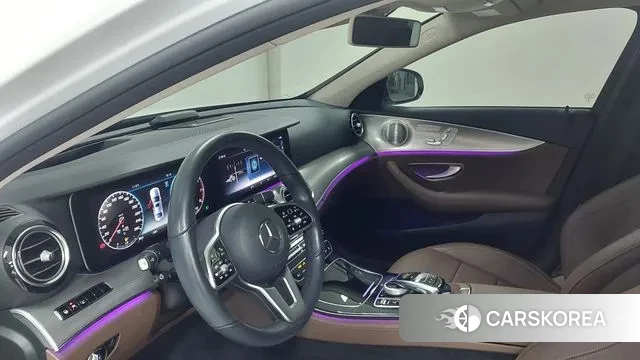 Mercedes-Benz E-Class W213 2020 Белый из Кореи, фото 5