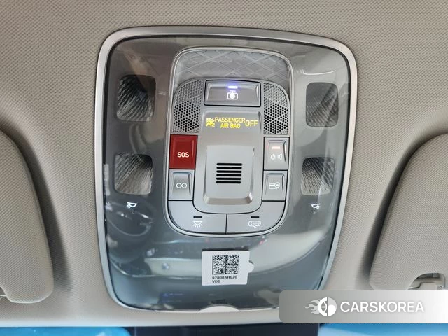 Genesis GV70 2023 Белый из Кореи, фото 5